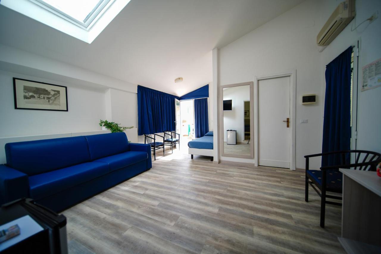 קאפוליברי Hotel Capo Di Stella מראה חיצוני תמונה