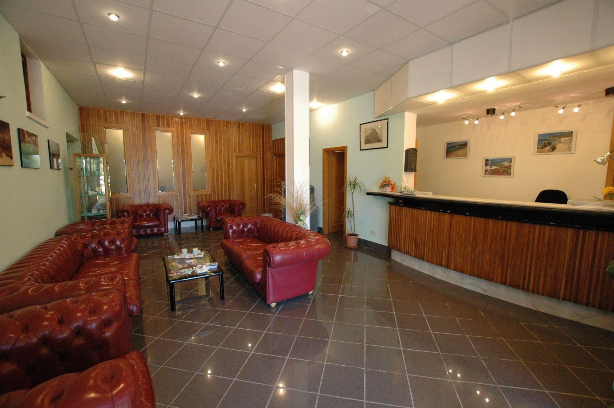 קאפוליברי Hotel Capo Di Stella מראה חיצוני תמונה